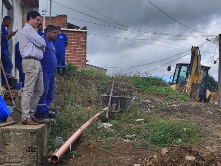 Obras de expansão das redes de água e esgoto no Nova Esperança chegam à fase final de execução